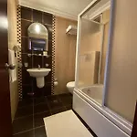Hotel Monopol Istanboel